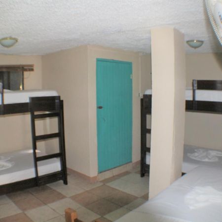 Blue Iguana Hotel Samara Ngoại thất bức ảnh