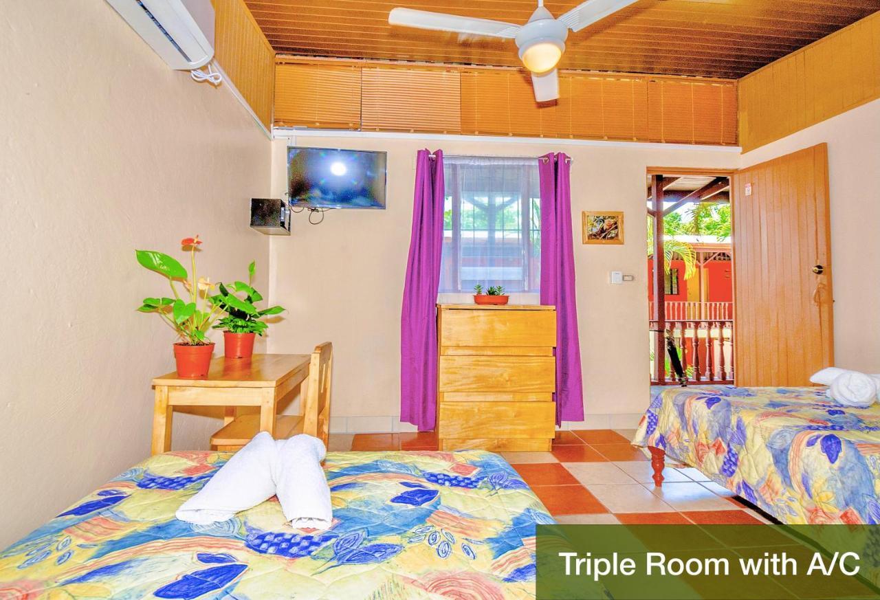 Blue Iguana Hotel Samara Ngoại thất bức ảnh