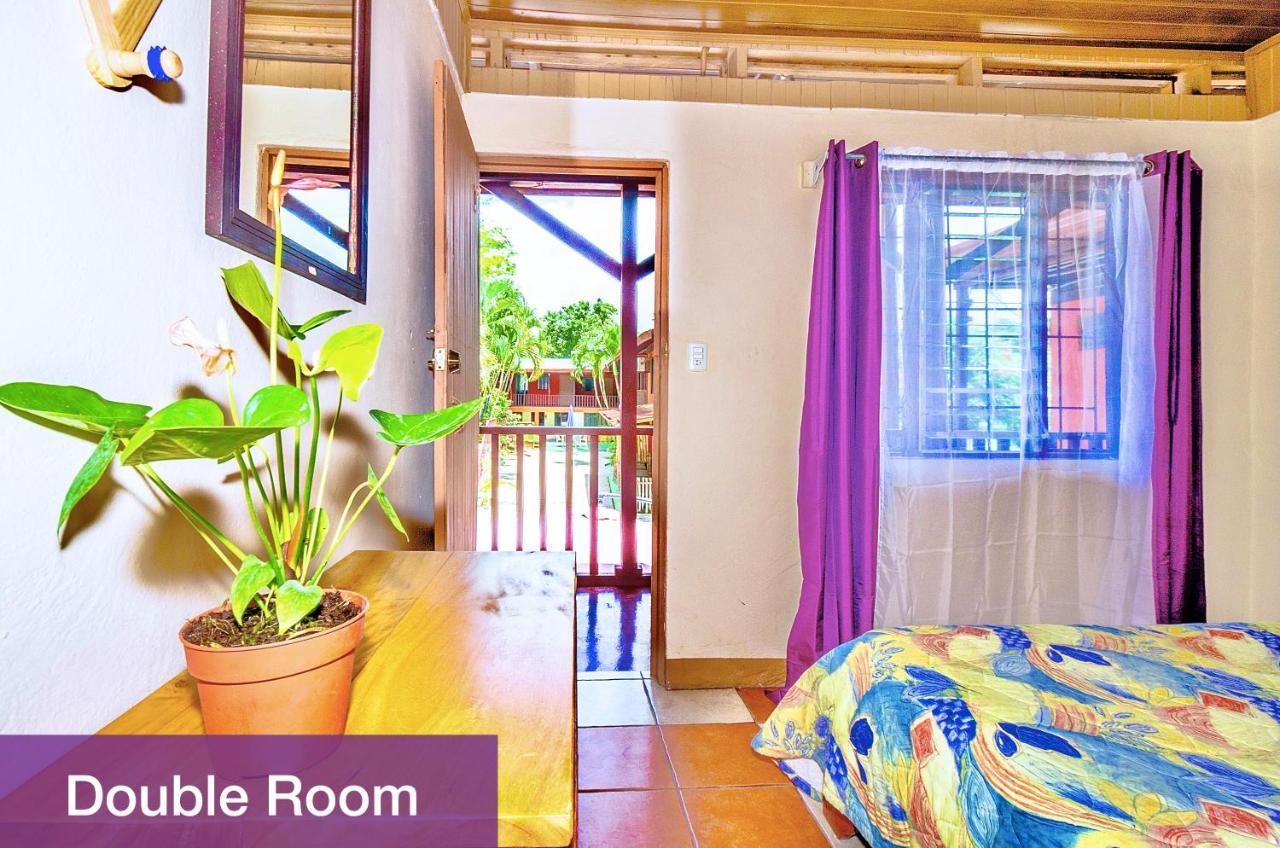 Blue Iguana Hotel Samara Ngoại thất bức ảnh