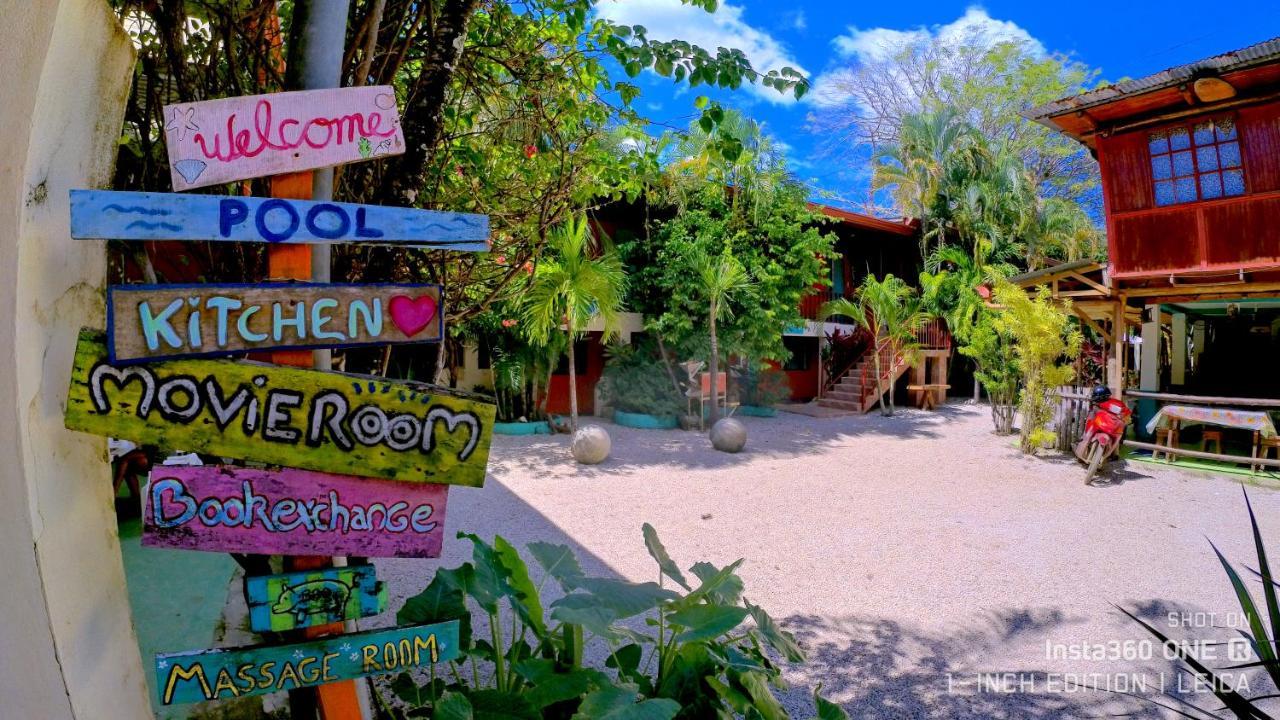Blue Iguana Hotel Samara Ngoại thất bức ảnh