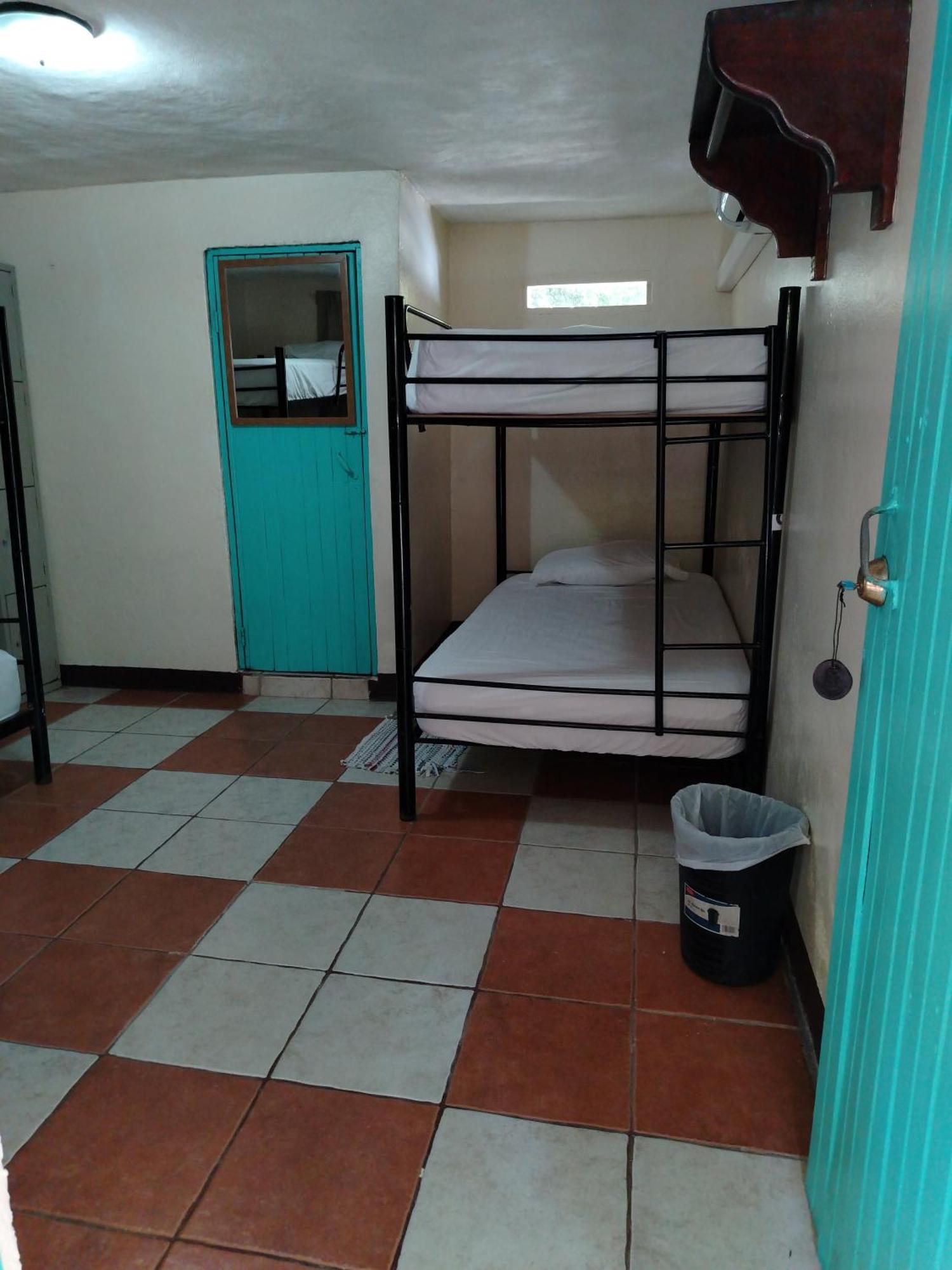 Blue Iguana Hotel Samara Ngoại thất bức ảnh